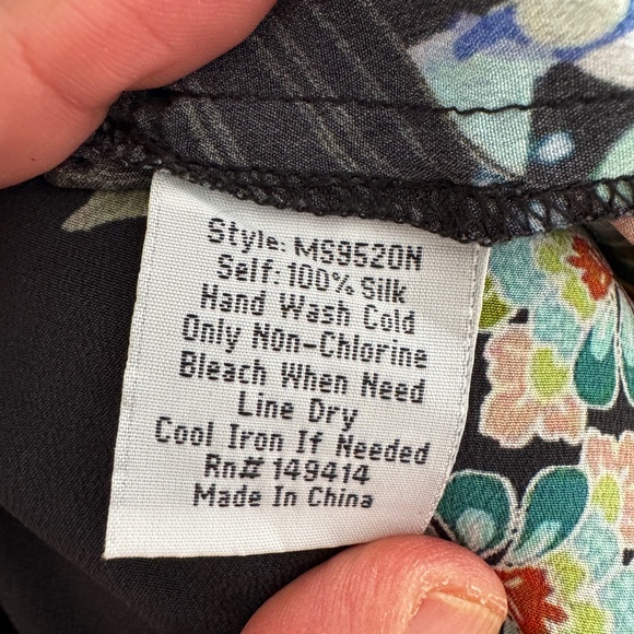 Johnny Was Silk Pajama Set - Picture 7 of 10